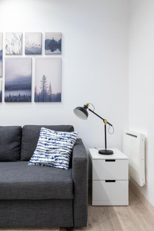 Cozy Studio Apartment 5 Min From Camp Nou Barcelone Extérieur photo