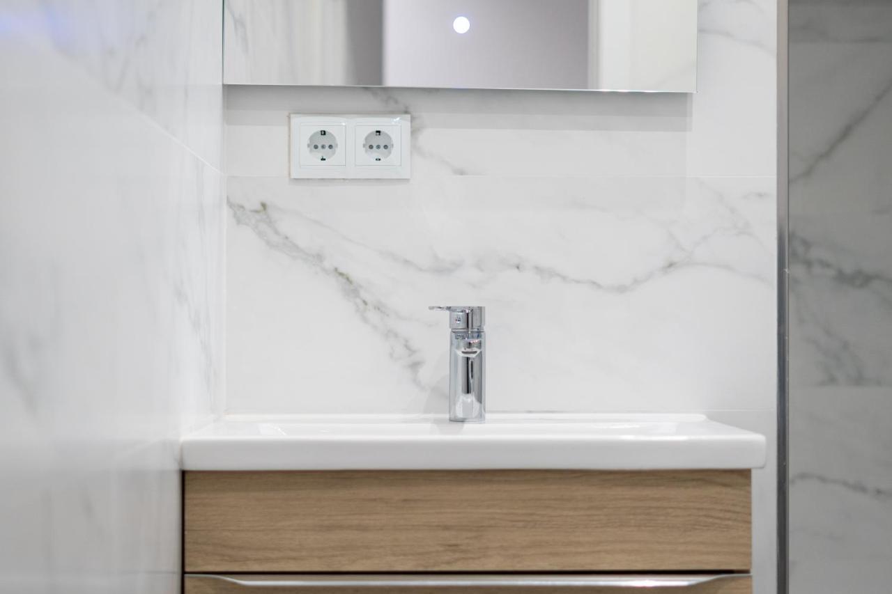 Cozy Studio Apartment 5 Min From Camp Nou Barcelone Extérieur photo